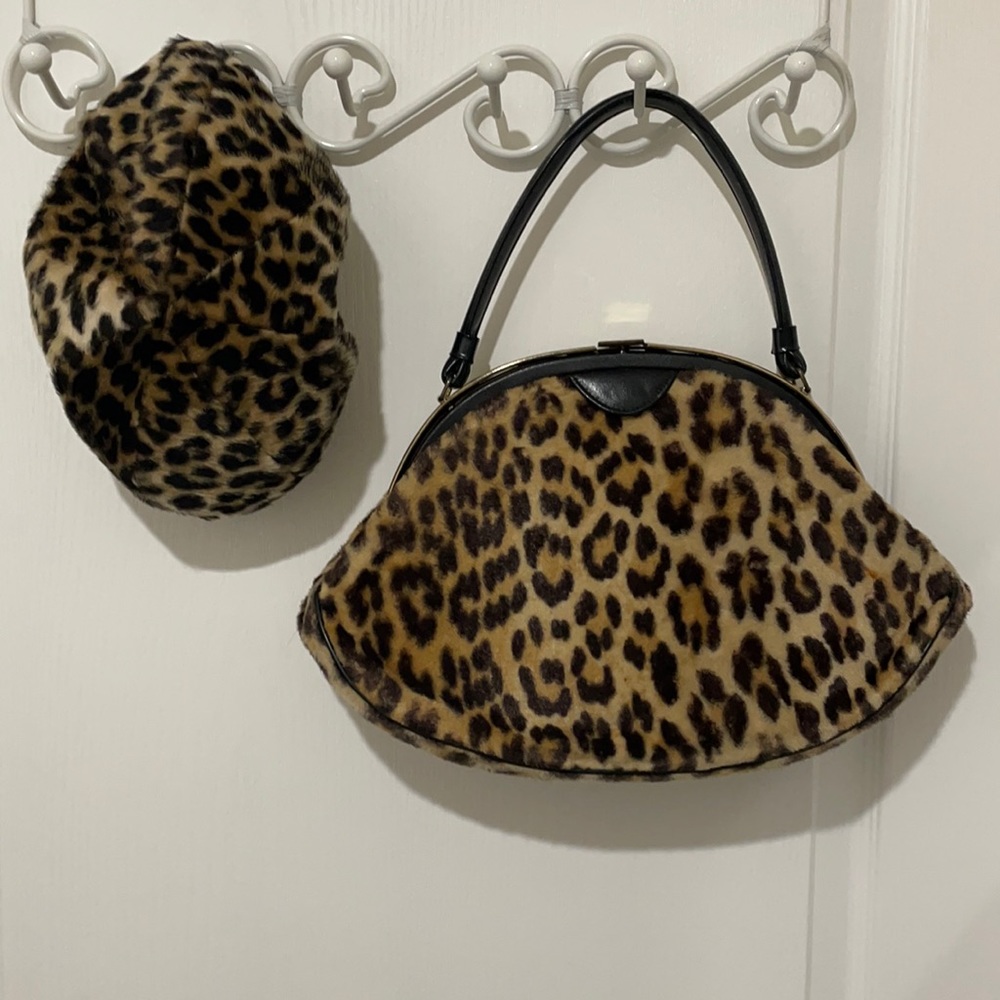 Leopard print vintage handbag and hat